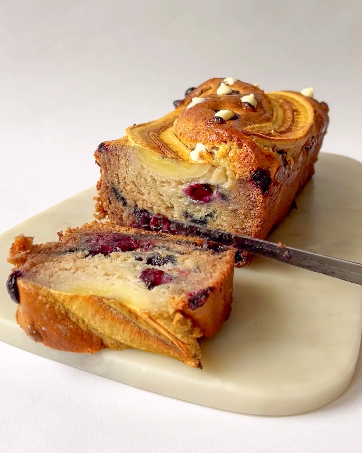 Blueberry and White Chocolate Banana Bread