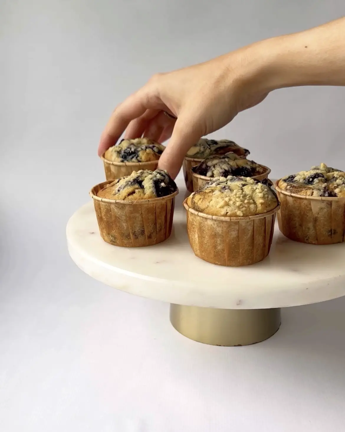 bake the blueberry crumble muffins